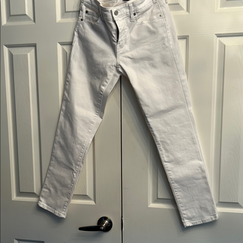GAP Factory Women's Straight Leg Jeans - White